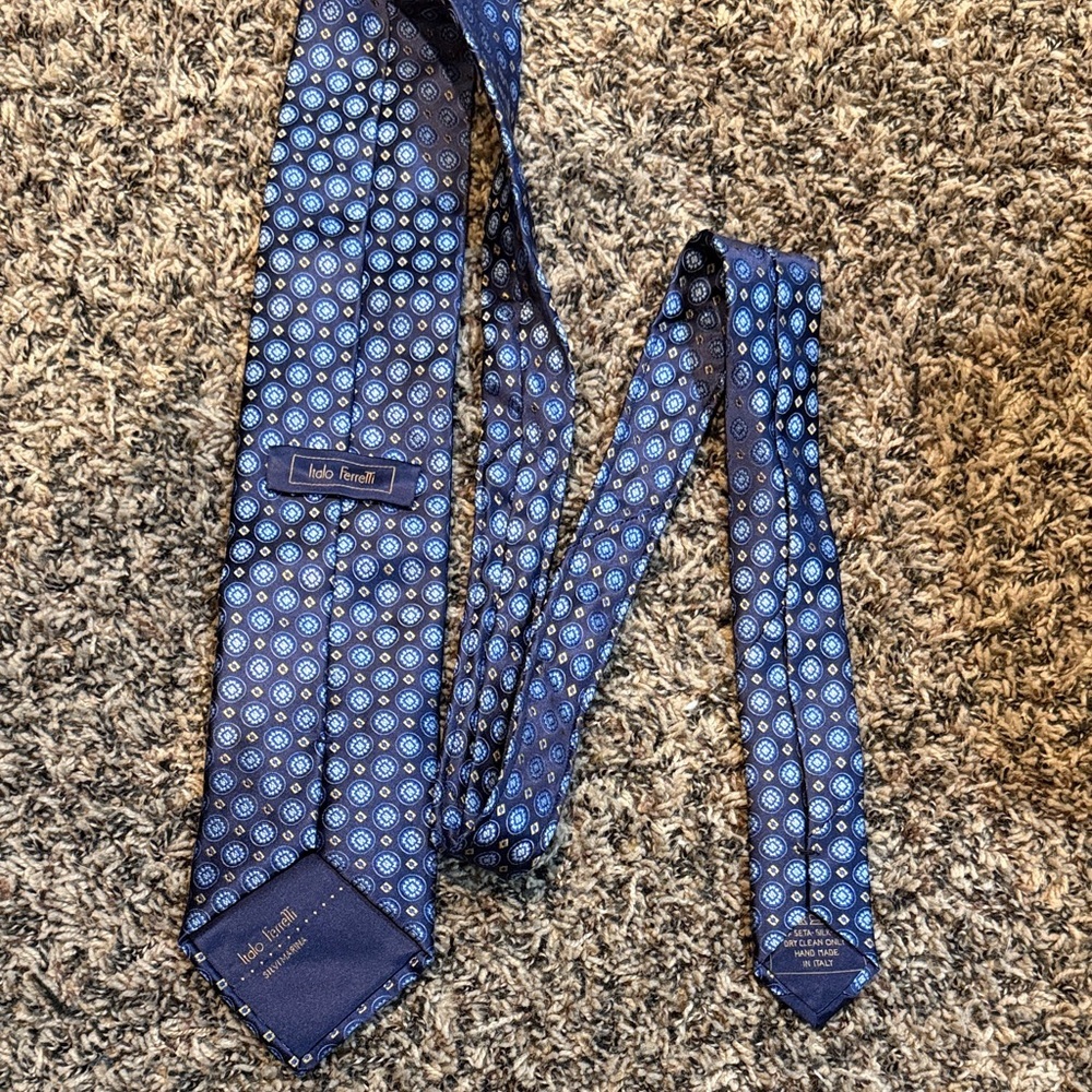 Italo Ferrelli Blue Patterned Men's Silk Tie